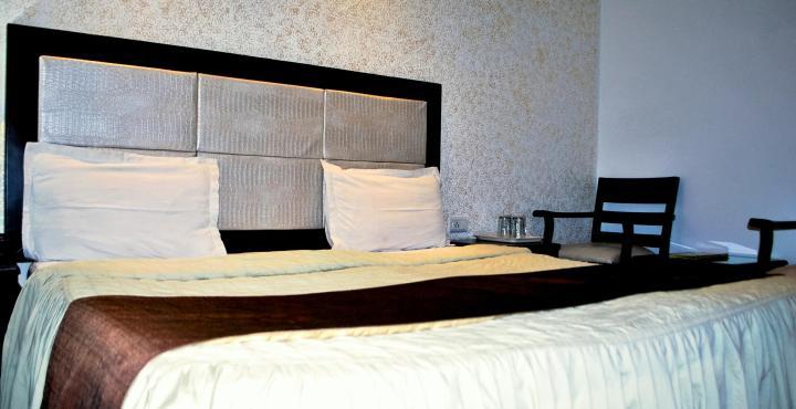 Hotel Ashiana Regency Shimla Exterior foto