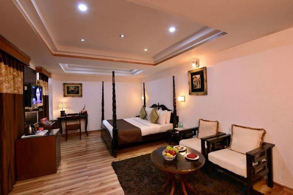 Hotel Ashiana Regency Shimla Exterior foto